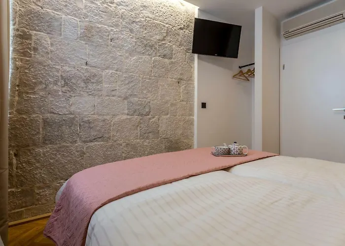 Central Rooms Split Pensjonat Split