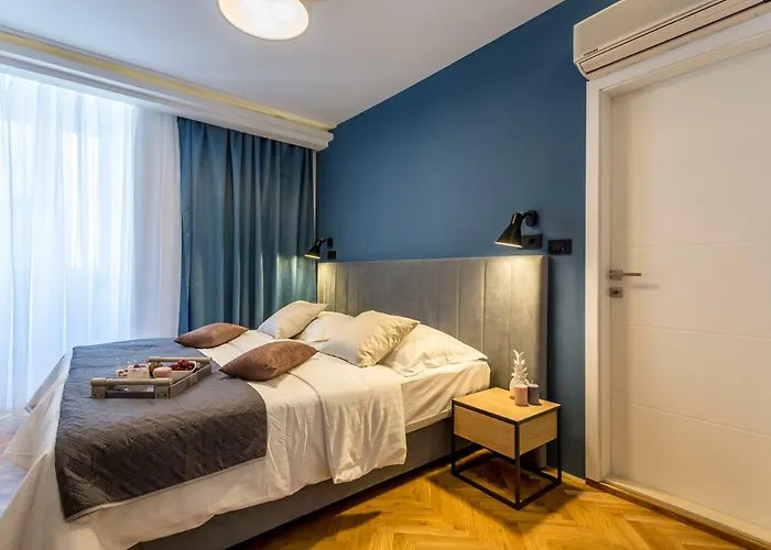 Central Rooms Split Vendégház 4*