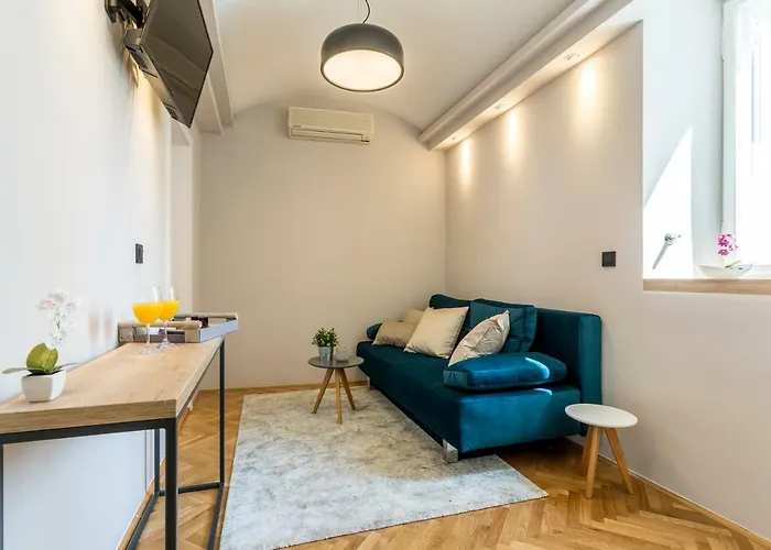 Central Rooms Split Сплит